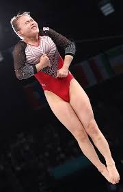 带领皇马五夺欧冠，被誉为典礼中场的三人，后来