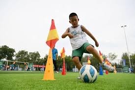 业余五人制足球世界杯开战 舍甫琴科任形象大使